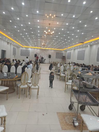 عکس باغ تالار هستی