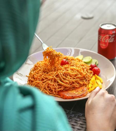 عکس کترینگ نون و نمک