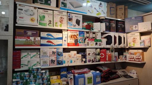 عکس تجهیزات پزشکی و آزمایشگاهی نارون طب