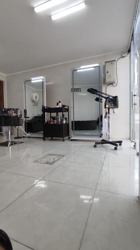 عکس آرایشگاه مردانه امیر 