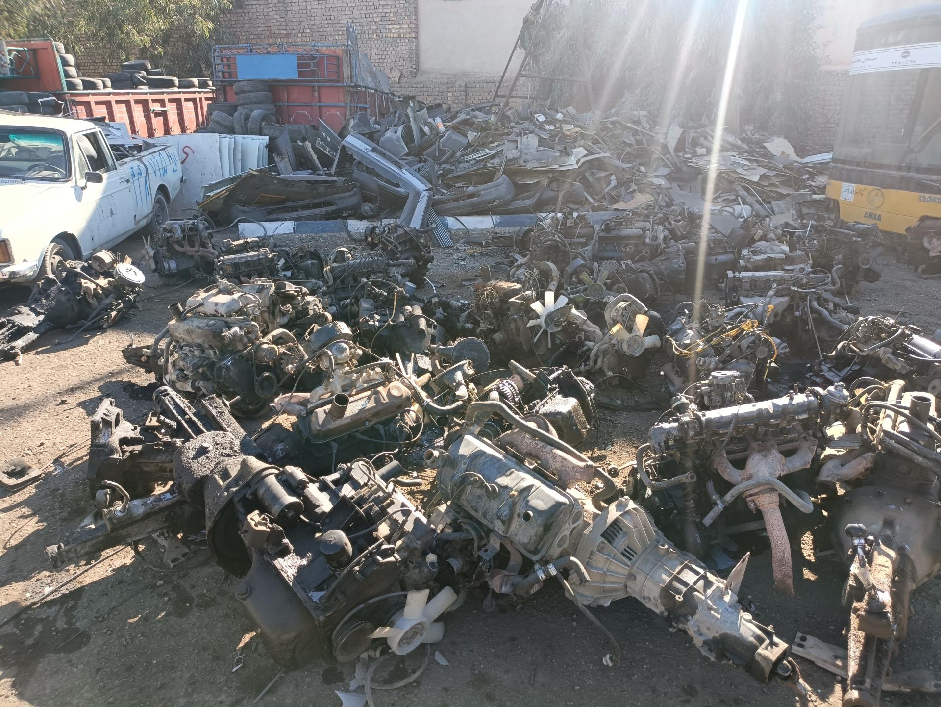 عکس کلینیک خودرو علی