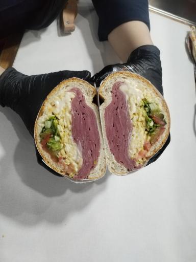 عکس مجموعه غذای آنیا 