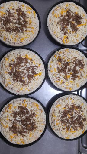 عکس پیتزا و ساندویچ رامتین