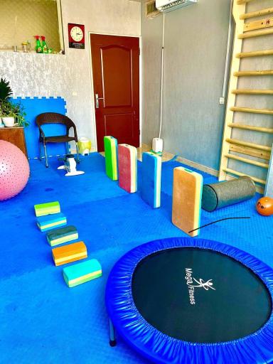 عکس کلینیک کاردرمانی آترا