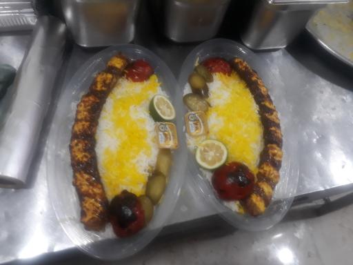 عکس رستوران پدر و پسر