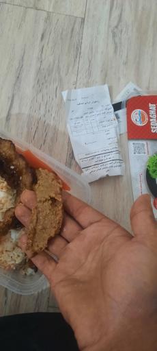 عکس رستوران دریایی صداقت