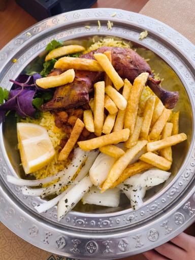 عکس فست فود سیباس