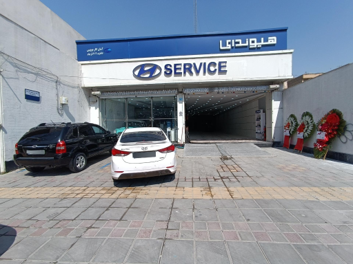 عکس نمایندگی هیوندای 202 آسان کار