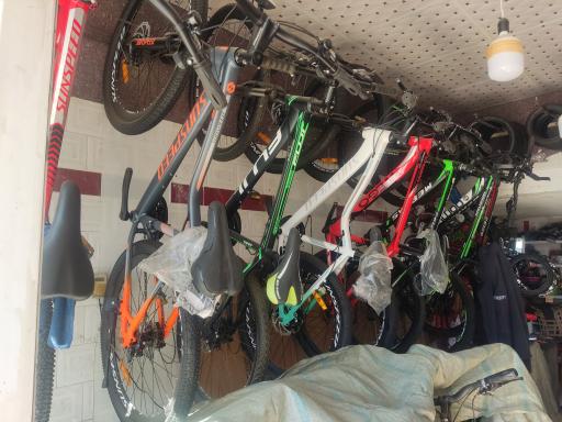 دنیای دوچرخه هیمن 