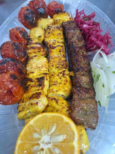 عکس تهیه غذای سید