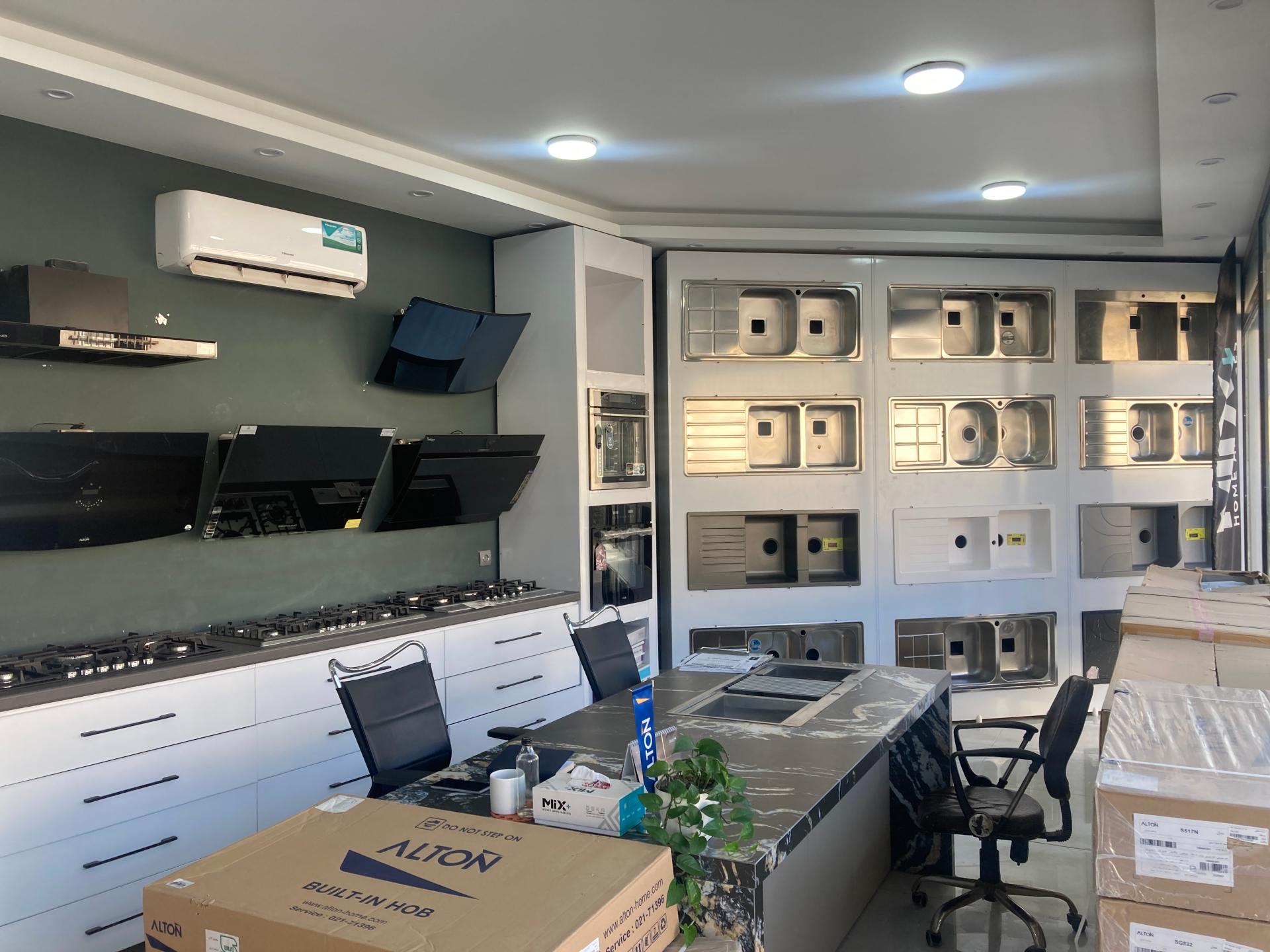 عکس فروشگاه ام دی اف عمرانیان