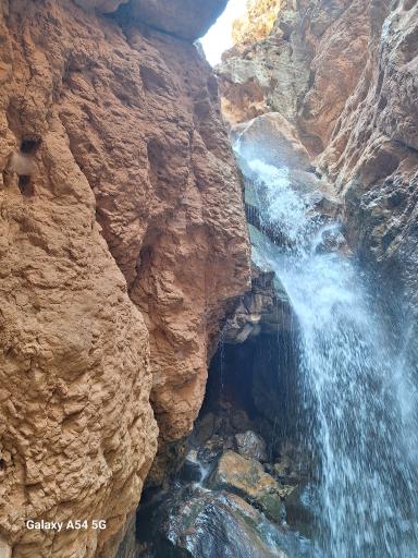 عکس آبشار تنگه داستان