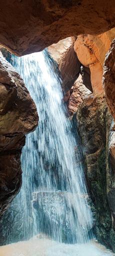 عکس آبشار تنگه داستان