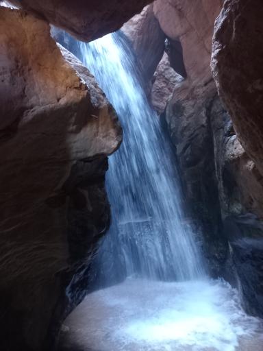 عکس آبشار تنگه داستان