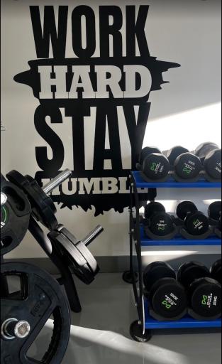 عکس باشگاه اکویناکس