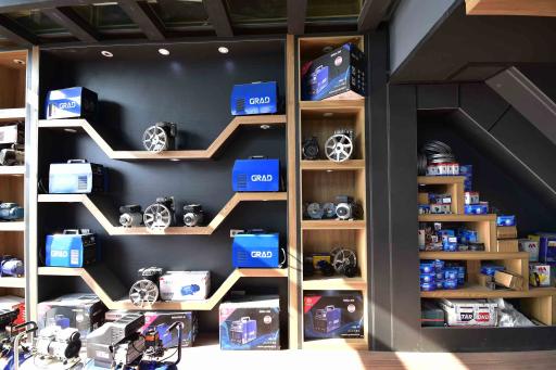 عکس فروشگاه پيشرو ابزار گراد