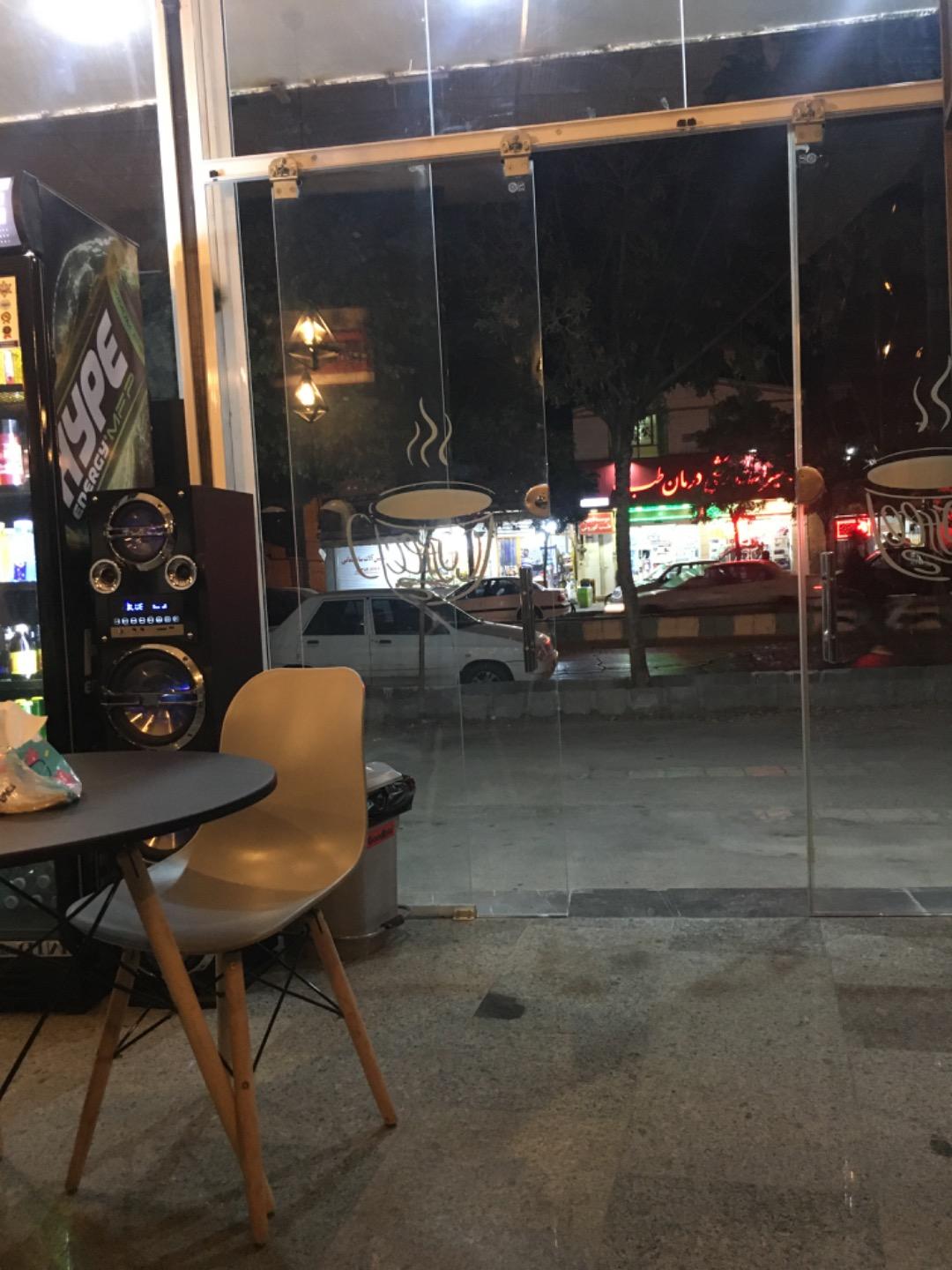 عکس كافه موكا پلاس