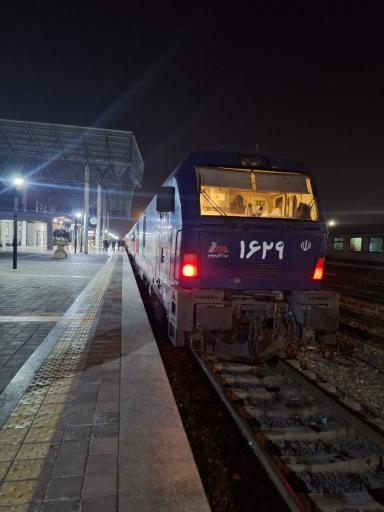 عکس ایستگاه راه آهن نیشابور