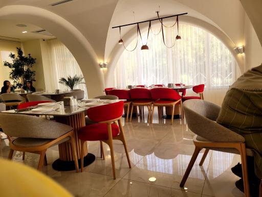 عکس رستوران دلان