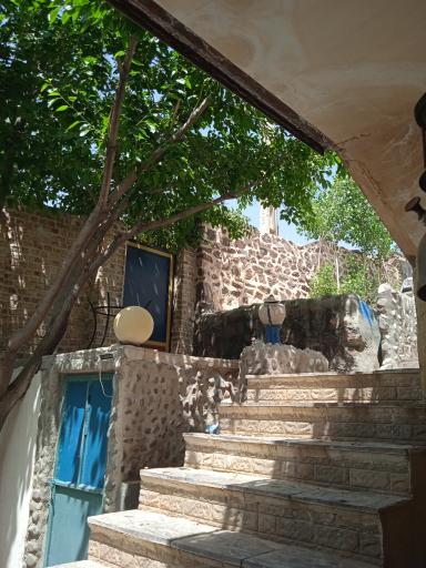 عکس اقامتگاه بومگردی روژان