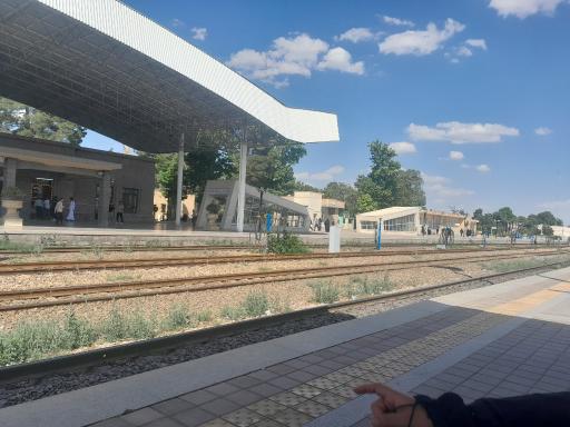 عکس ایستگاه راه آهن نیشابور