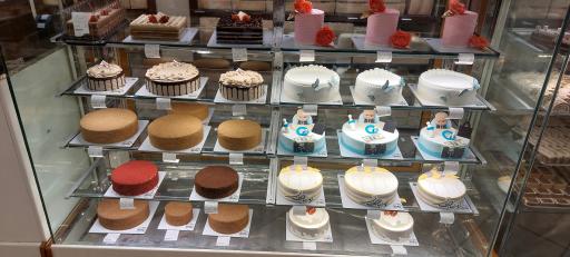 عکس شیرینی بوی گندم شعبه ۲