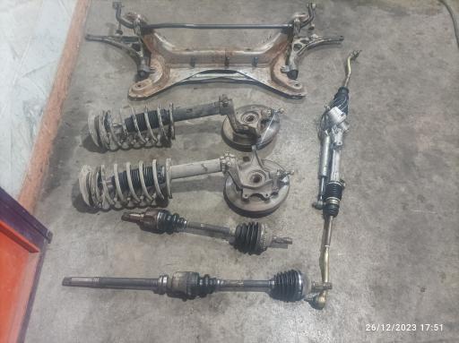 عکس تعمیرات تخصصی انواع کمک فنر 