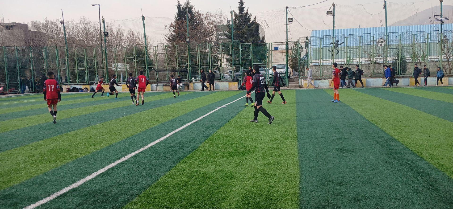 عکس باشگاه فوتبال خوشه طلایی تهران