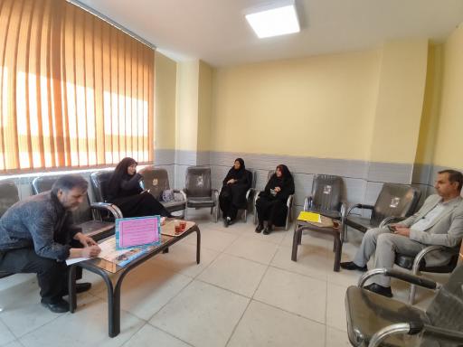 عکس مدرسه زنده یادعلیرضا صادقی