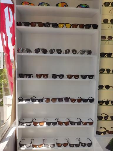 عکس عینک یزدان