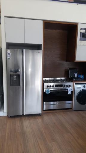 عکس نمایندگی اسنوا