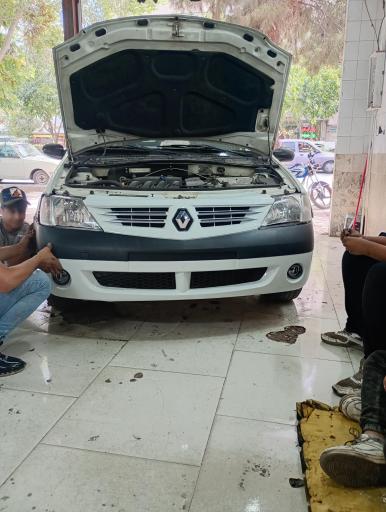 عکس گالری اتومبیل لوکس