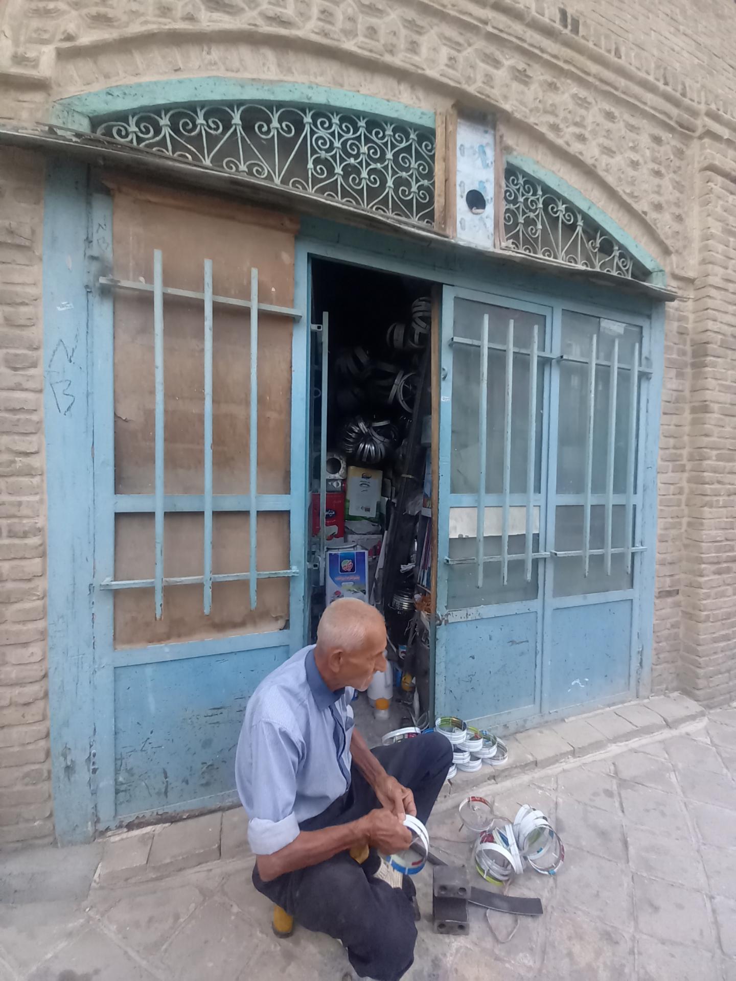 عکس فروشگاه طالبي