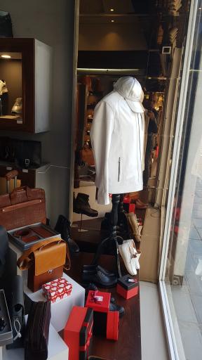 عکس چرم رضا (چرم وی وان)