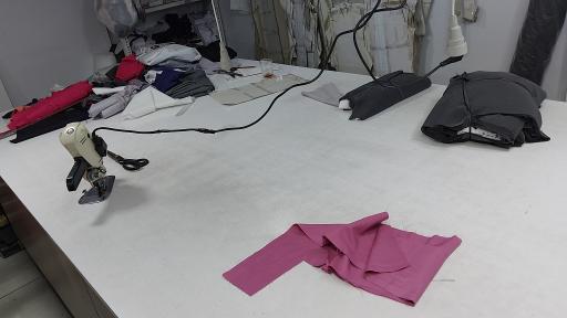 عکس تولیدی پوشاک کاسمانی