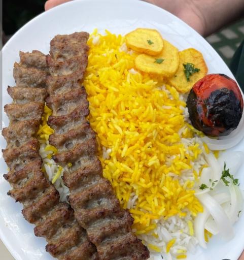 عکس رستوران عمارت دربار