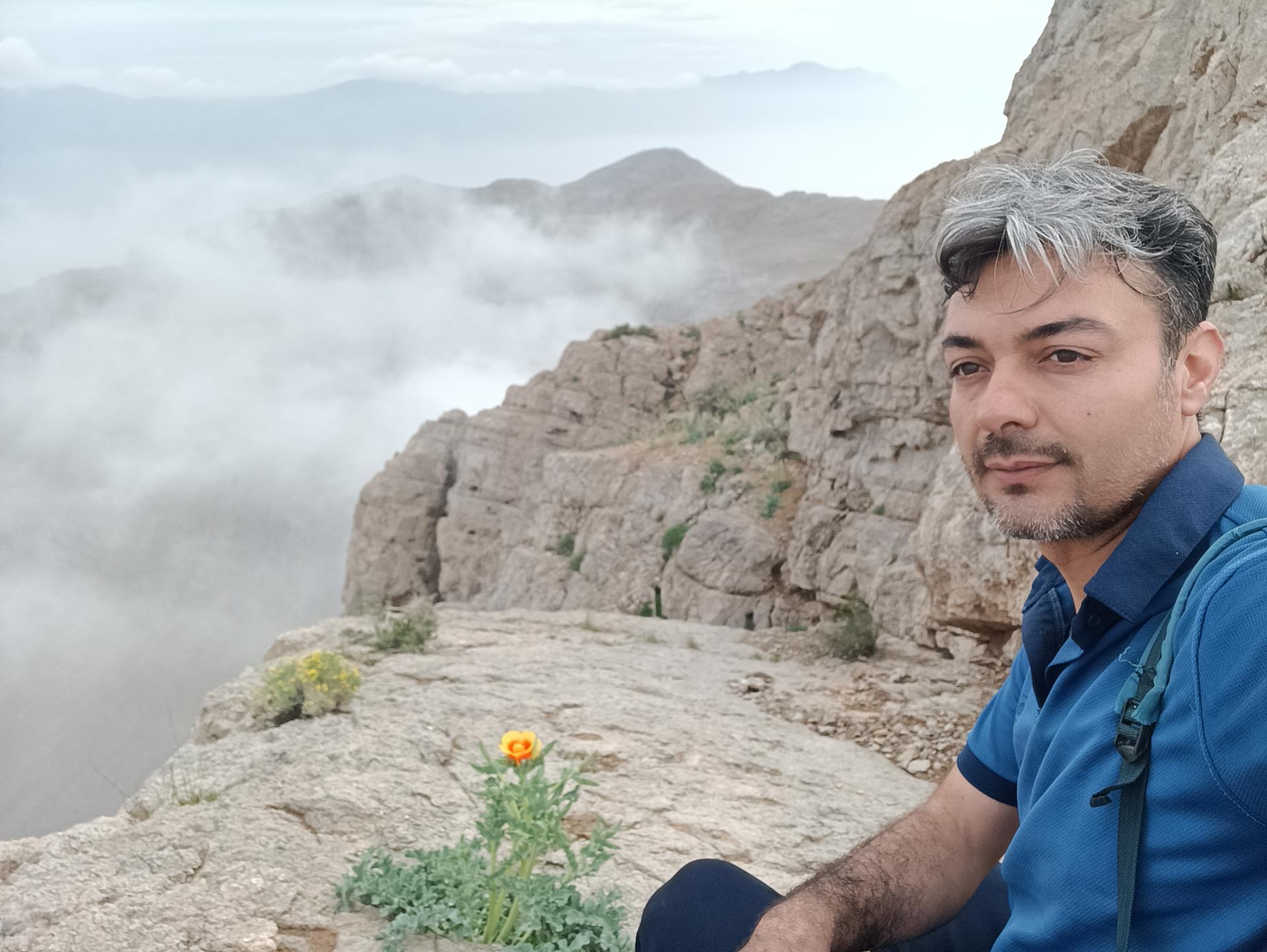 عکس قله سرخه