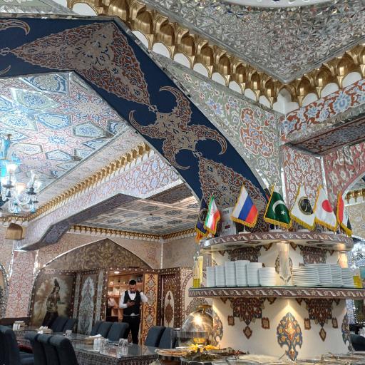 عکس رستوران آراخوان