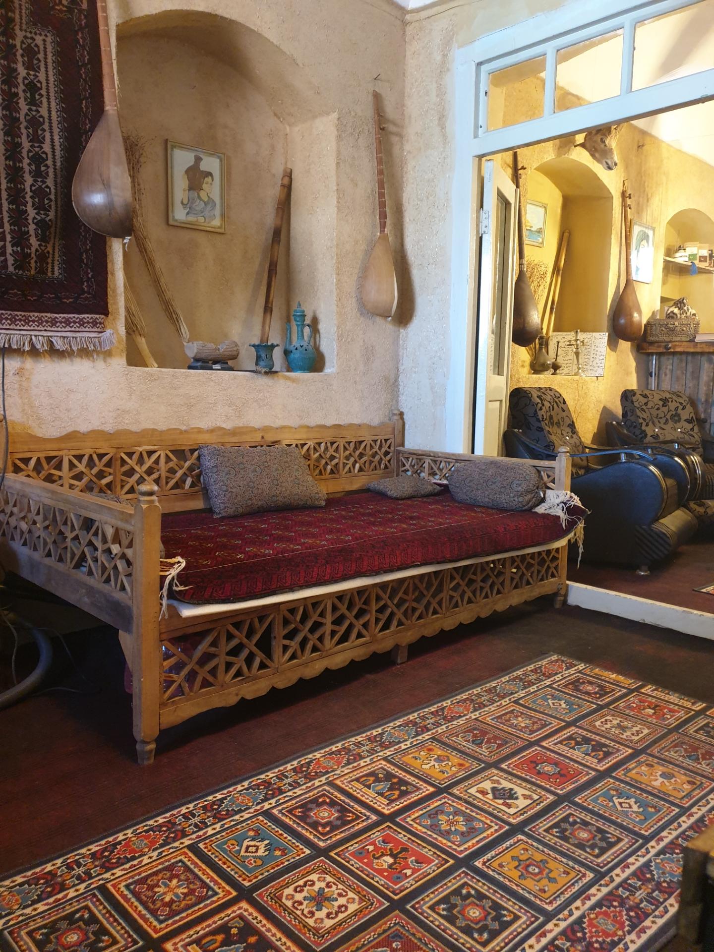 عکس کافه سنتی کلبه آرامش