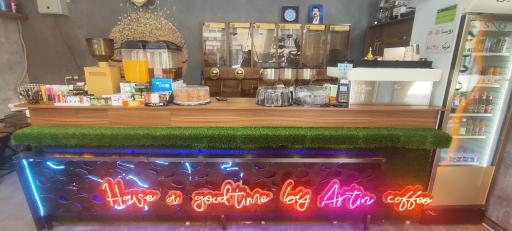 عکس قهوه شکلات آرتین شعبه ۳