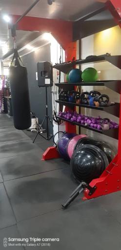 عکس باشگاه ورزشی اکسیر یاس (بانوان و کودکان)