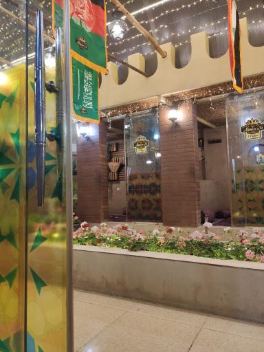 عکس رستوران سنتی تاج سلطان