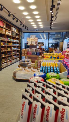 عکس آجیل سرای تبریز قویدل