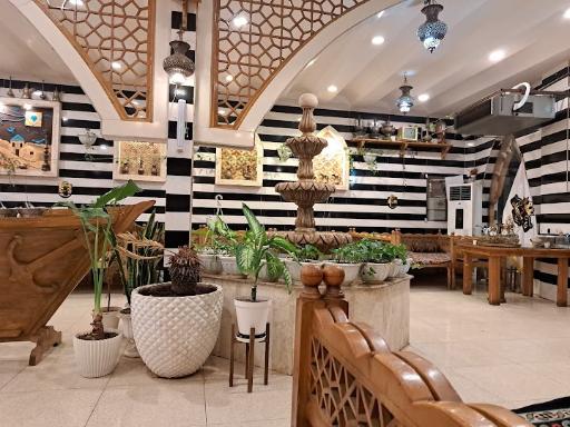 عکس رستوران سنتی تاج سلطان