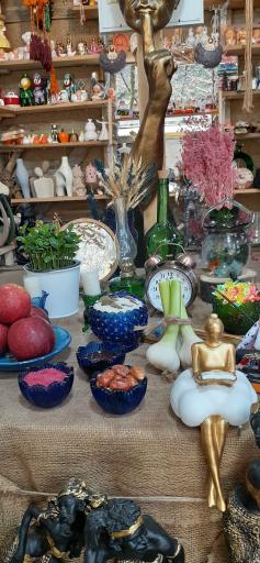 عکس گالری سنتی مدرن ماه تی تی