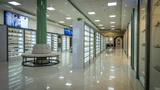 عکس کلینیک بینایی سنجی نور