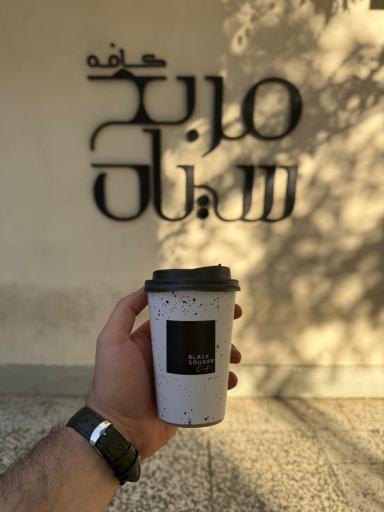 عکس کافی شاپ مربع سیاه
