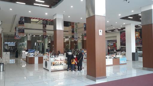 عکس مرکز خرید آتلانتیس