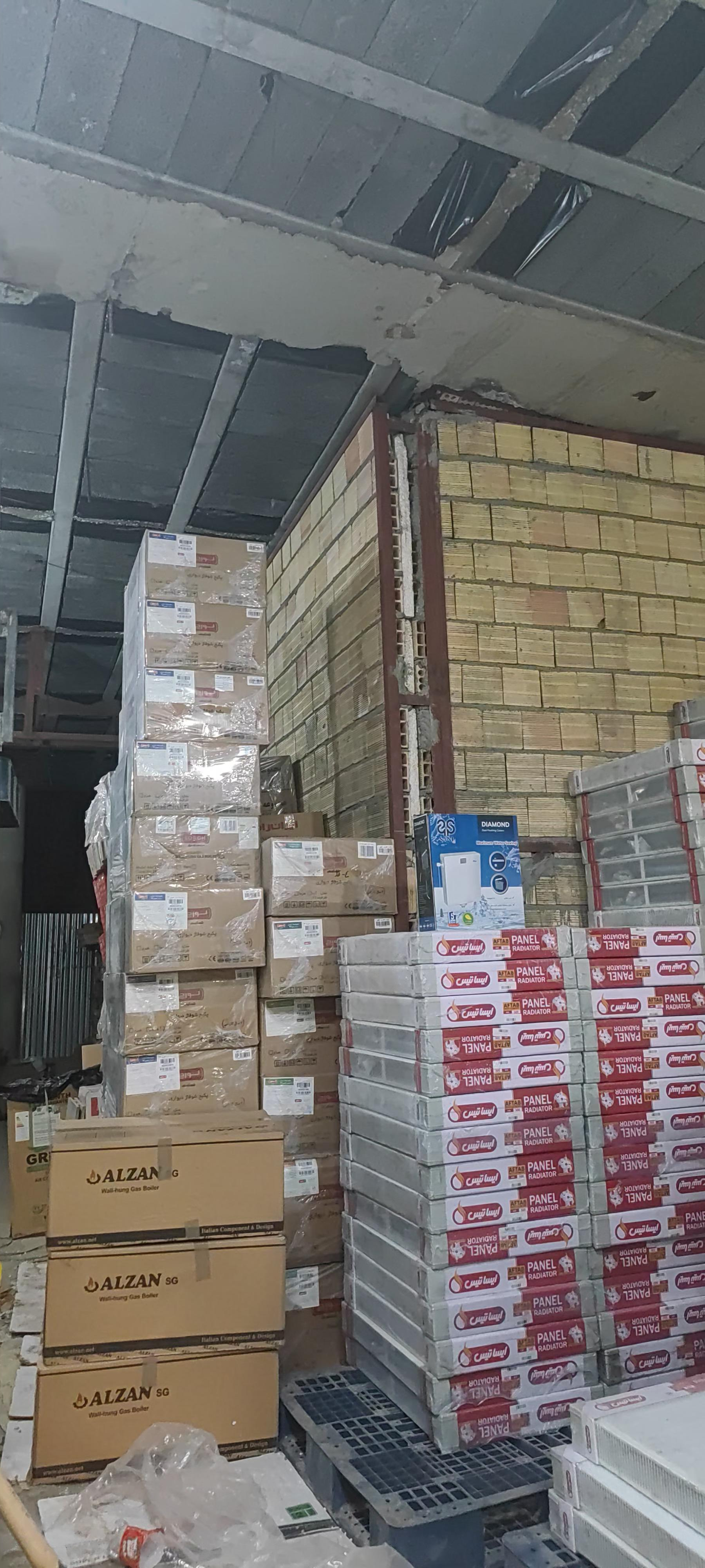 عکس انبار پخش رادیاتور پانلی ایساتیس 