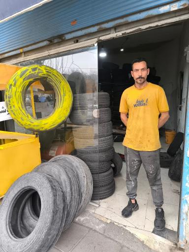عکس آپارات لاستیک بابخار وحید